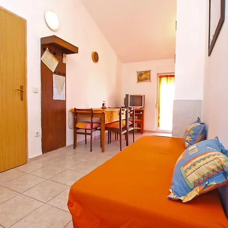 Apartment Zlatko 1417 Fondole